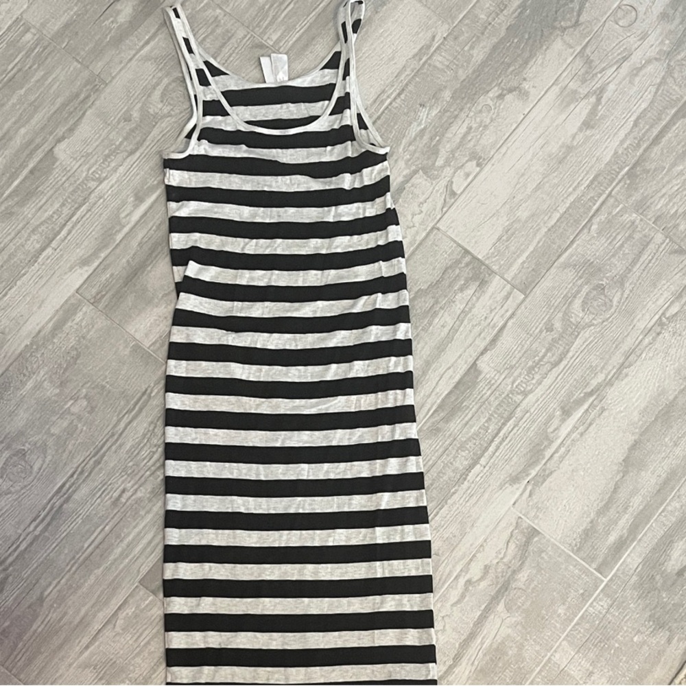 H&M Black and White Striped Midi Dress